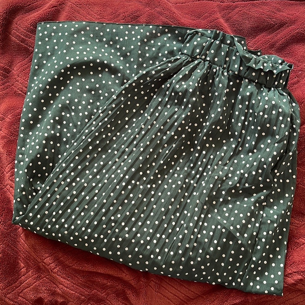 MIDI polka dot skirt